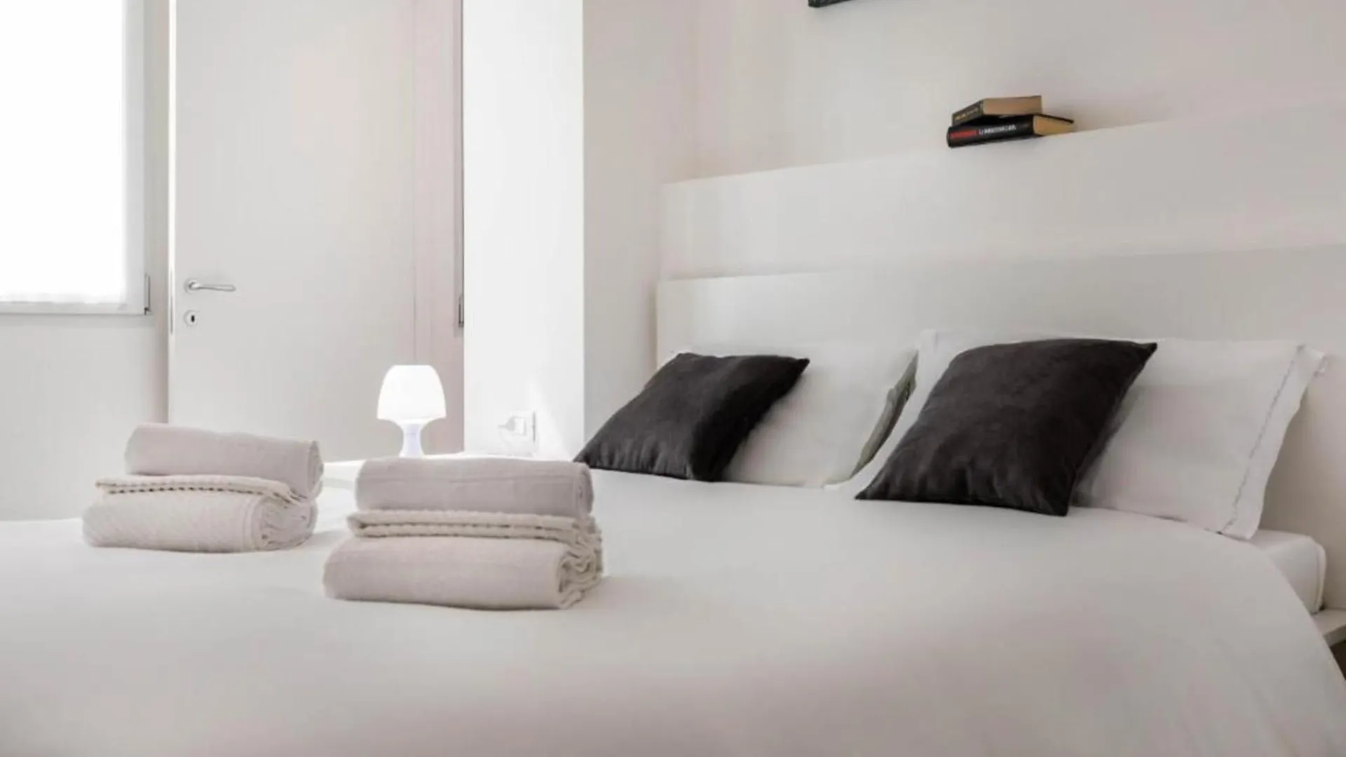 Fieramilano-San Siro Exclusive Milanese House Apartment