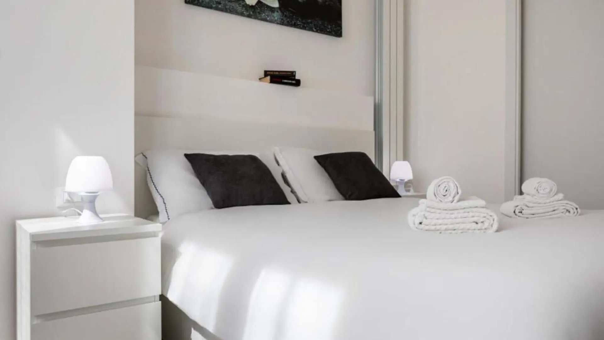 Fieramilano-San Siro Exclusive Milanese House Apartment Milan
